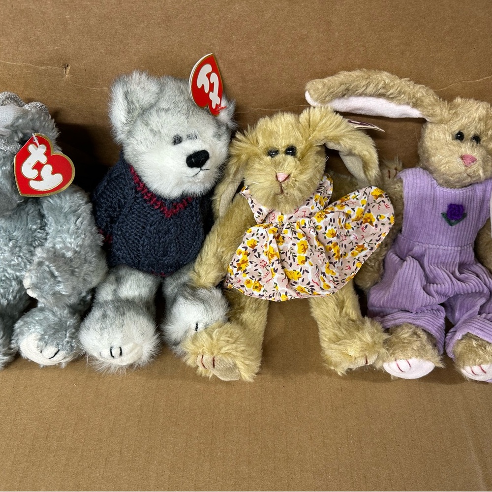 TY Vintage Collectibles & Attic Treasures Plush Toy Set - Bunnies & Bears